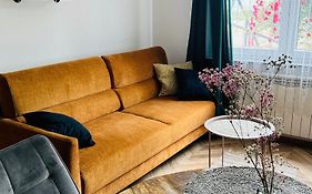 Industrial Apartament
